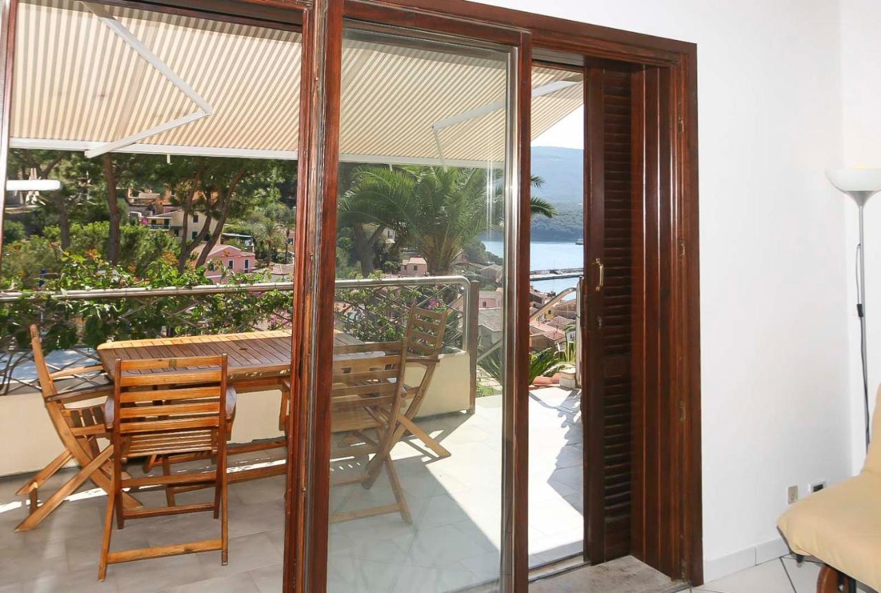 Appartamenti Residence Il Porto 13 E 16 Porto Azzurro Bagian luar foto